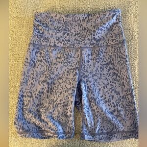 Athleta Elation Printed 7”Bike Shorts size XS